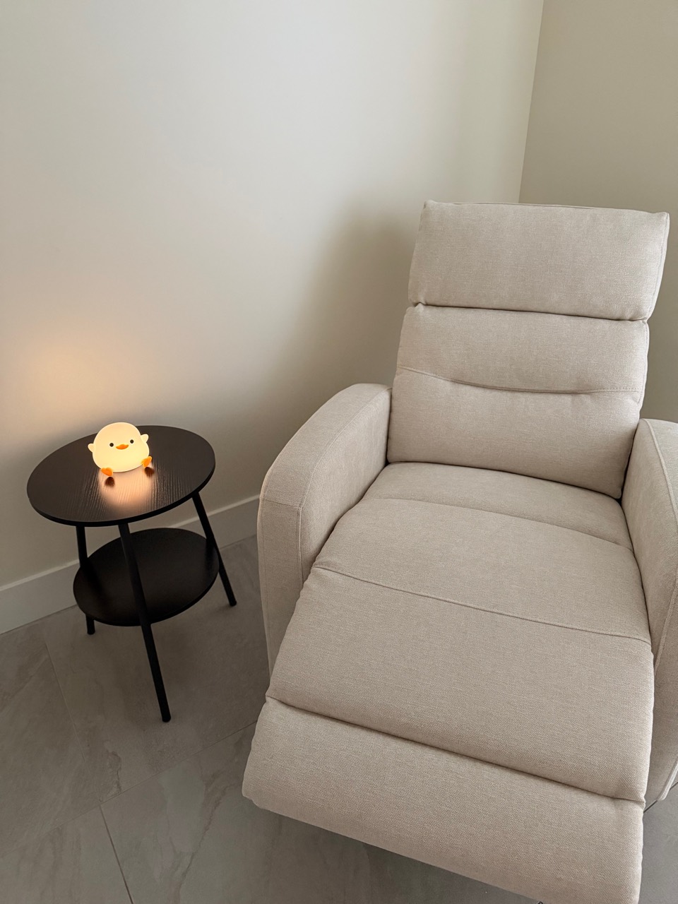 Private recliner testing space inside BodyStats Fraser