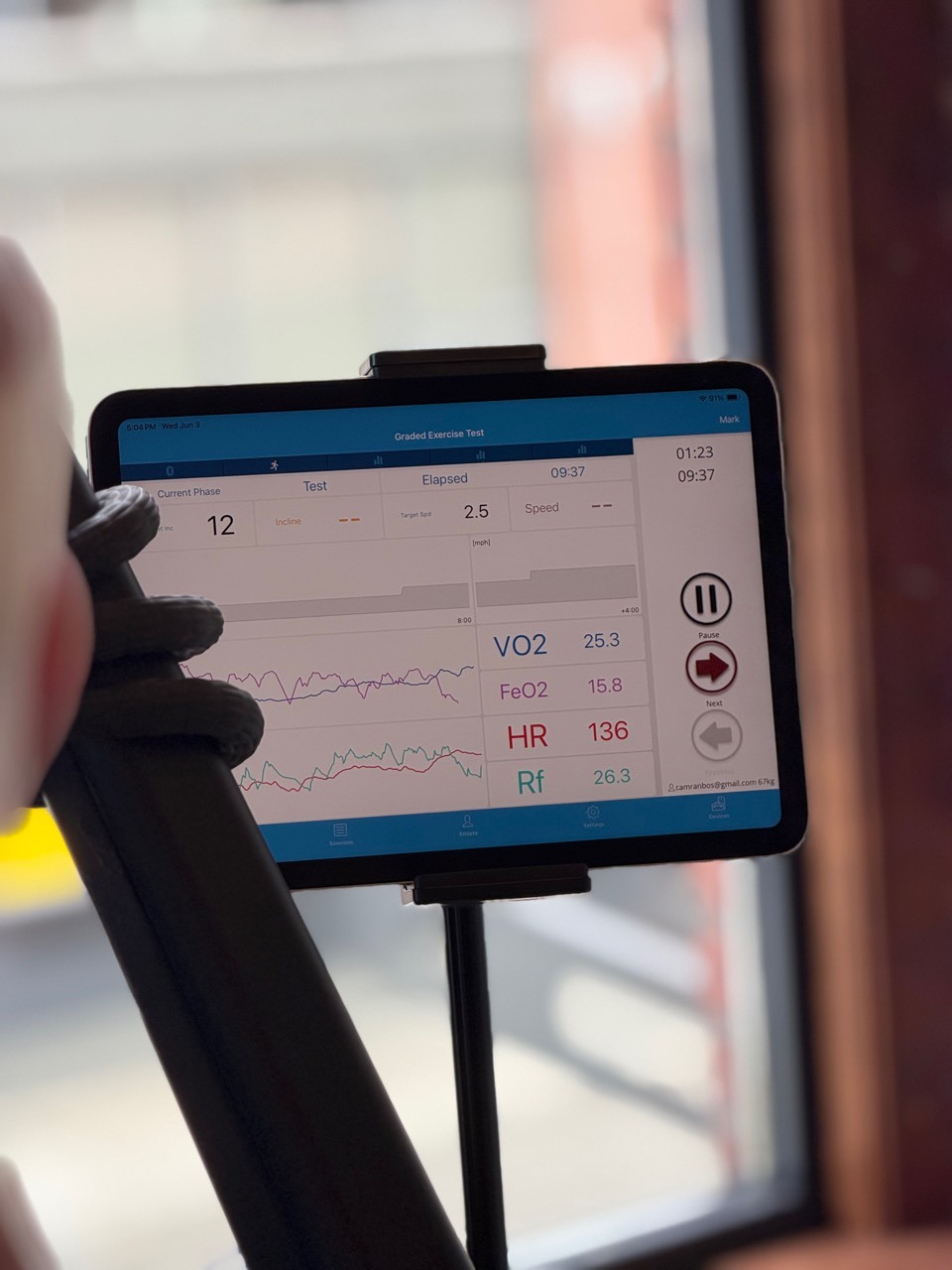 Live VO2 max test data displayed on a tablet at BodyStats Yaletown